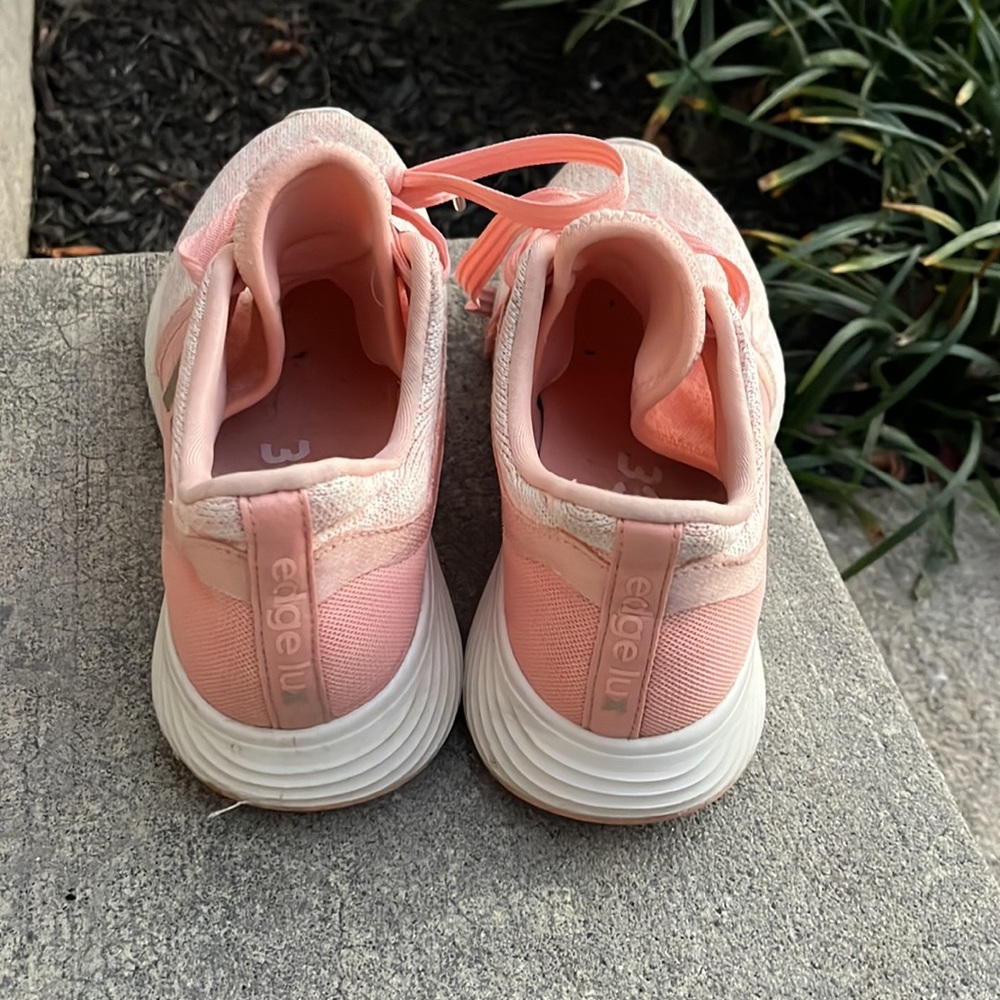 Women’s Adidas - Picture 4 of 5